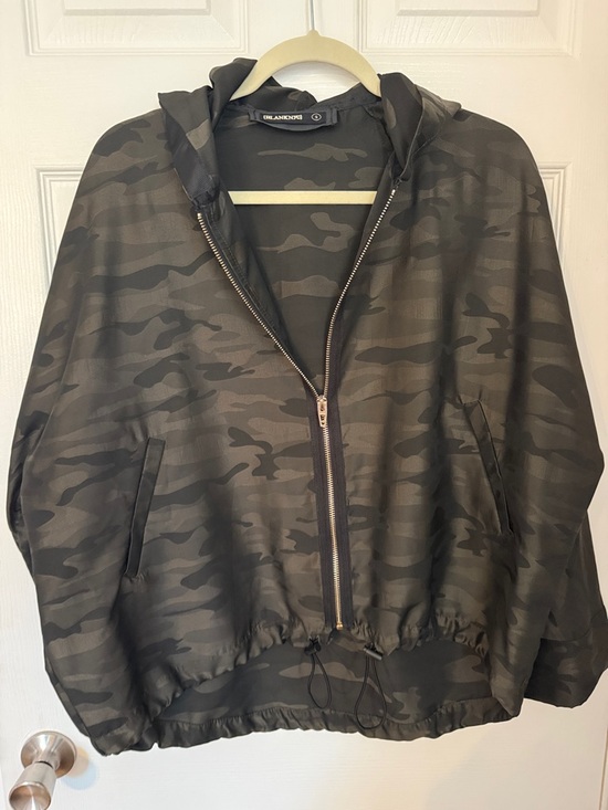 Blank NYC Jackets & Blazers - BlankNYC Camo Zip-Up Hooded Jacket - Dark Green